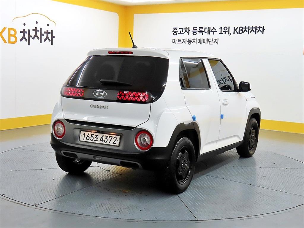 HYUNDAI Casper - Vista 4