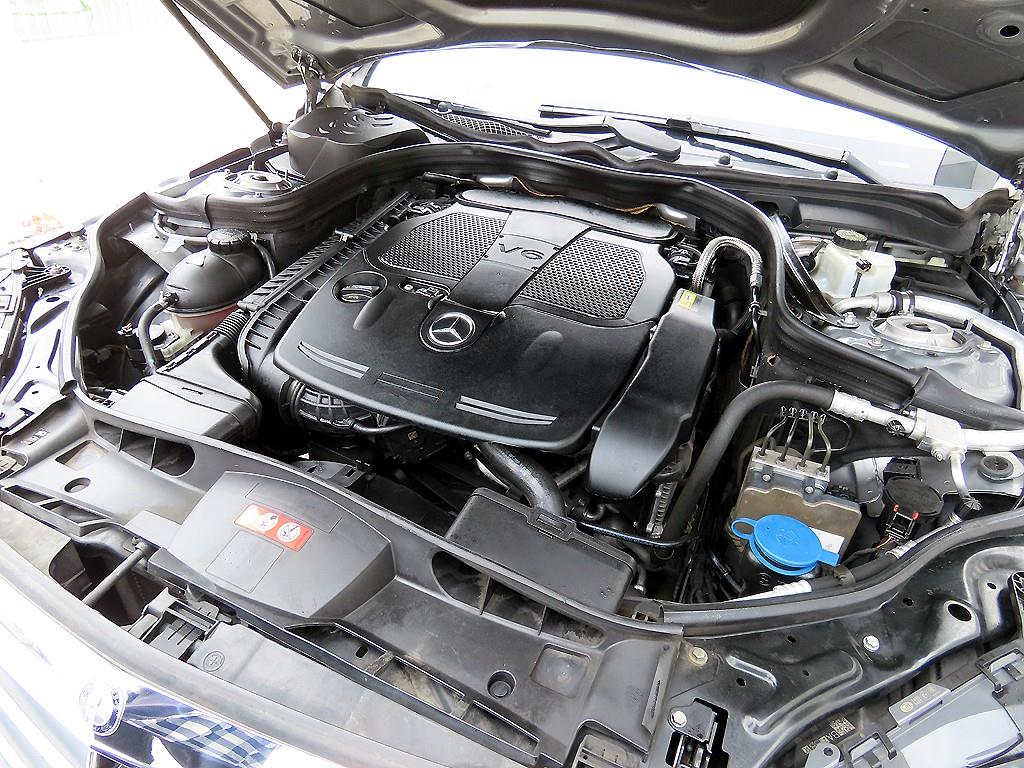 Mercedes Benz E class 2015 Gris - Importación desde Corea - HF Imports Iquique - Foto 19