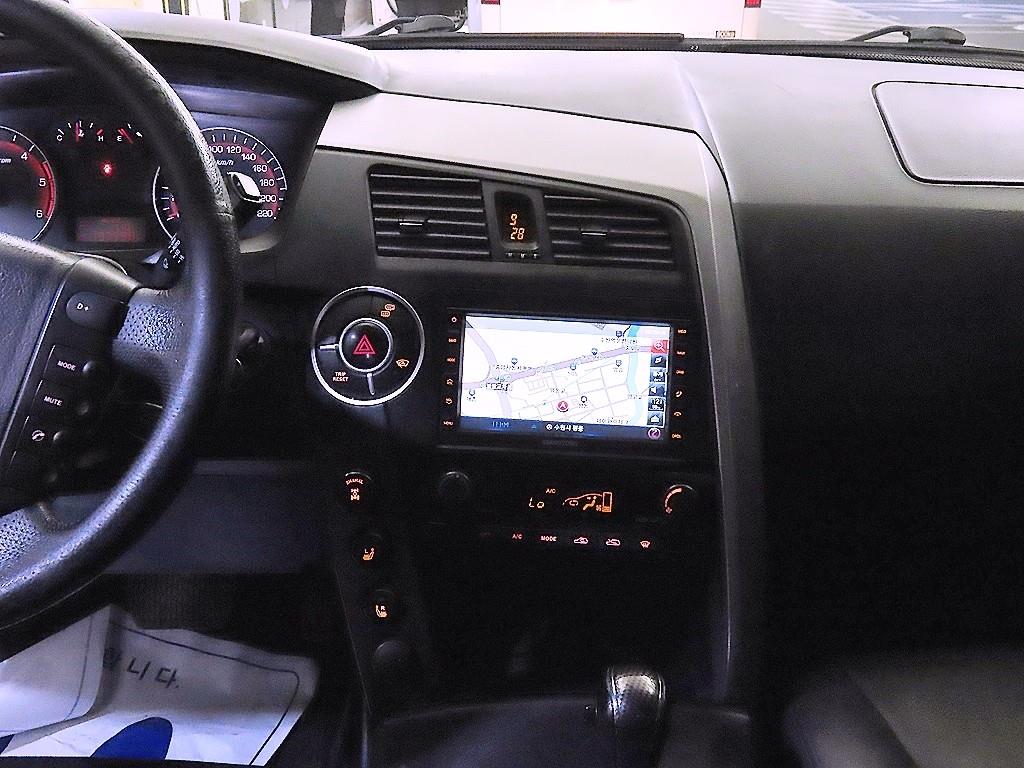 Ssangyong Korando - Vista 11