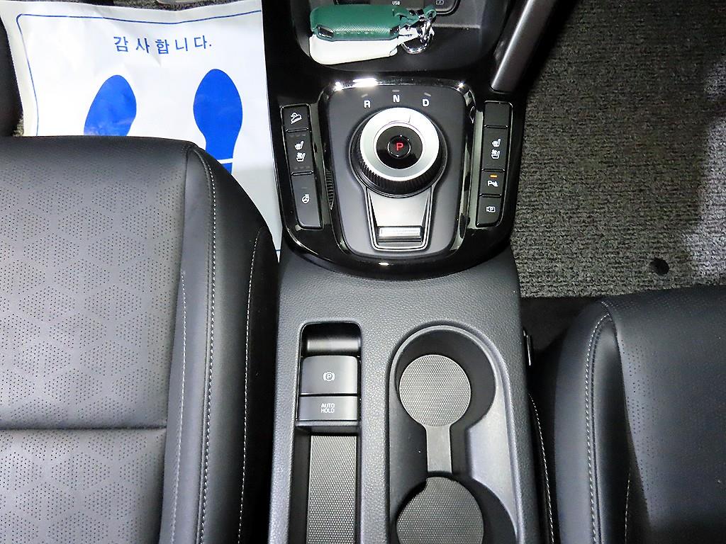 KIA Seltos - Vista 12