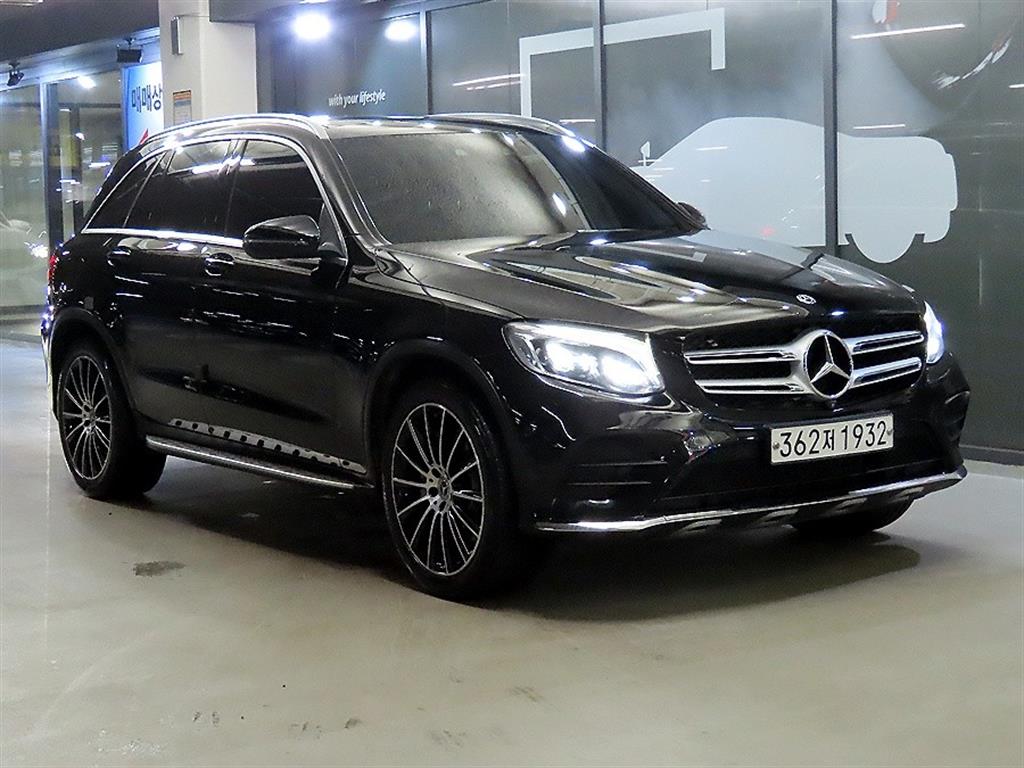 Mercedes Benz GLC Class 2019 Negro - Importación desde Corea - HF Imports Iquique - Foto 1
