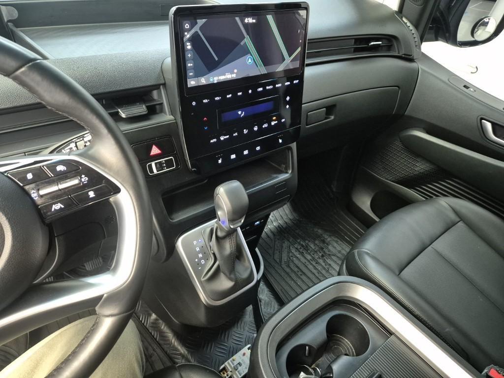 HYUNDAI Staria 2023 Negro - Importación desde Corea - HF Imports Iquique - Foto 14