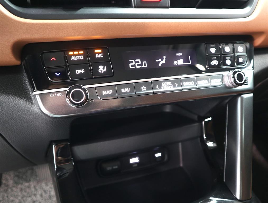 KIA Seltos - Vista 12