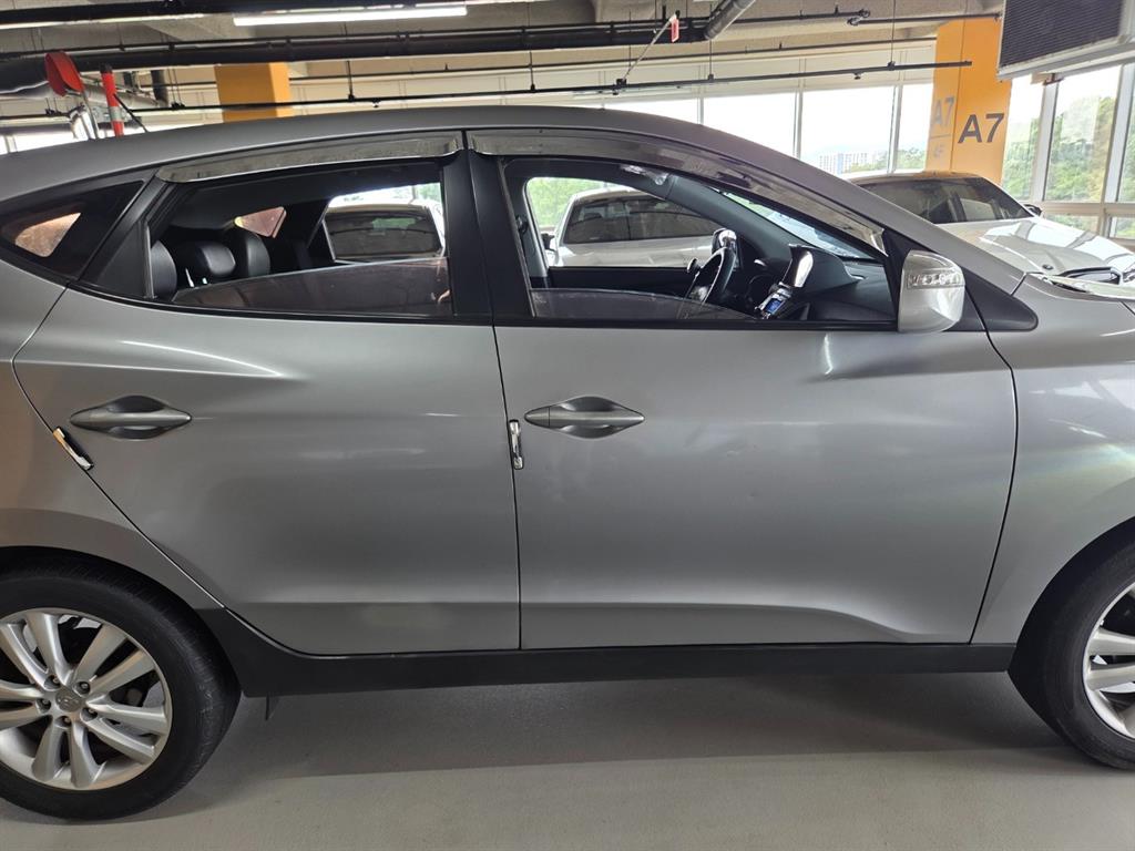 HYUNDAI Tucson - Vista 5