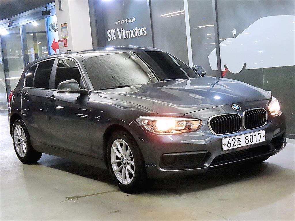 BMW 1 series 2018 Gris - Importación desde Corea - HF Imports Iquique - Foto 1