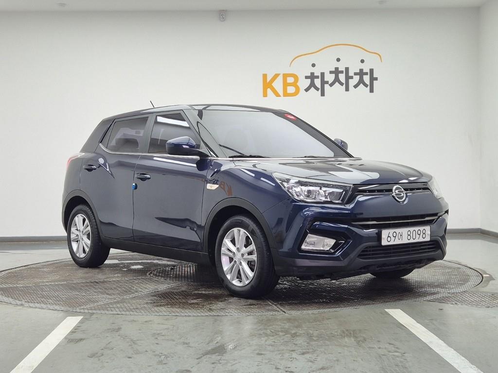 Ssangyong Tivoli - Vista 2