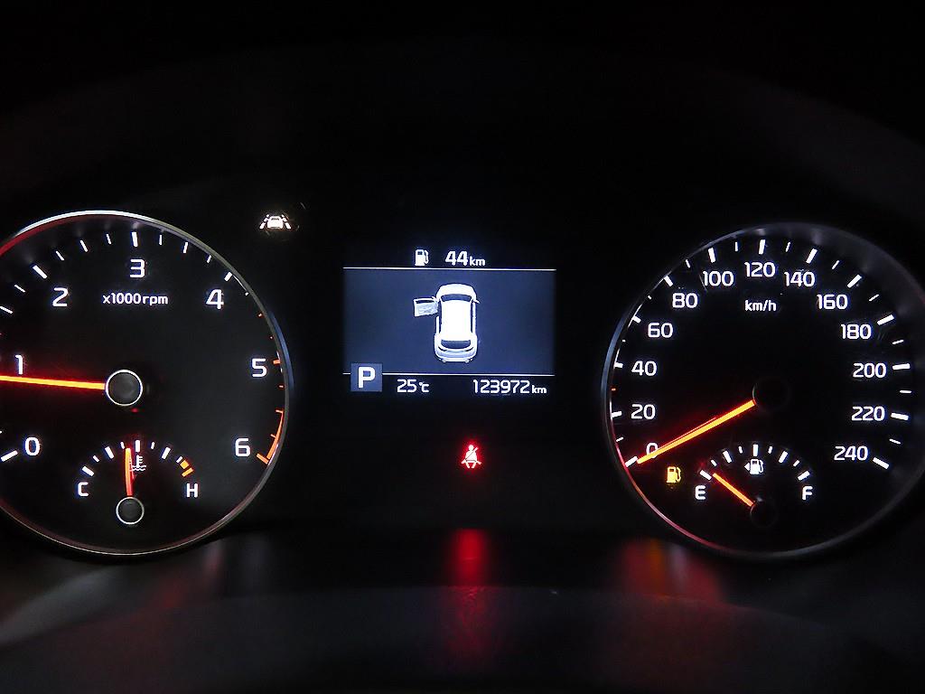 KIA Sportage - Vista 9