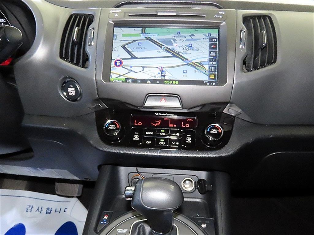 KIA Sportage - Vista 11
