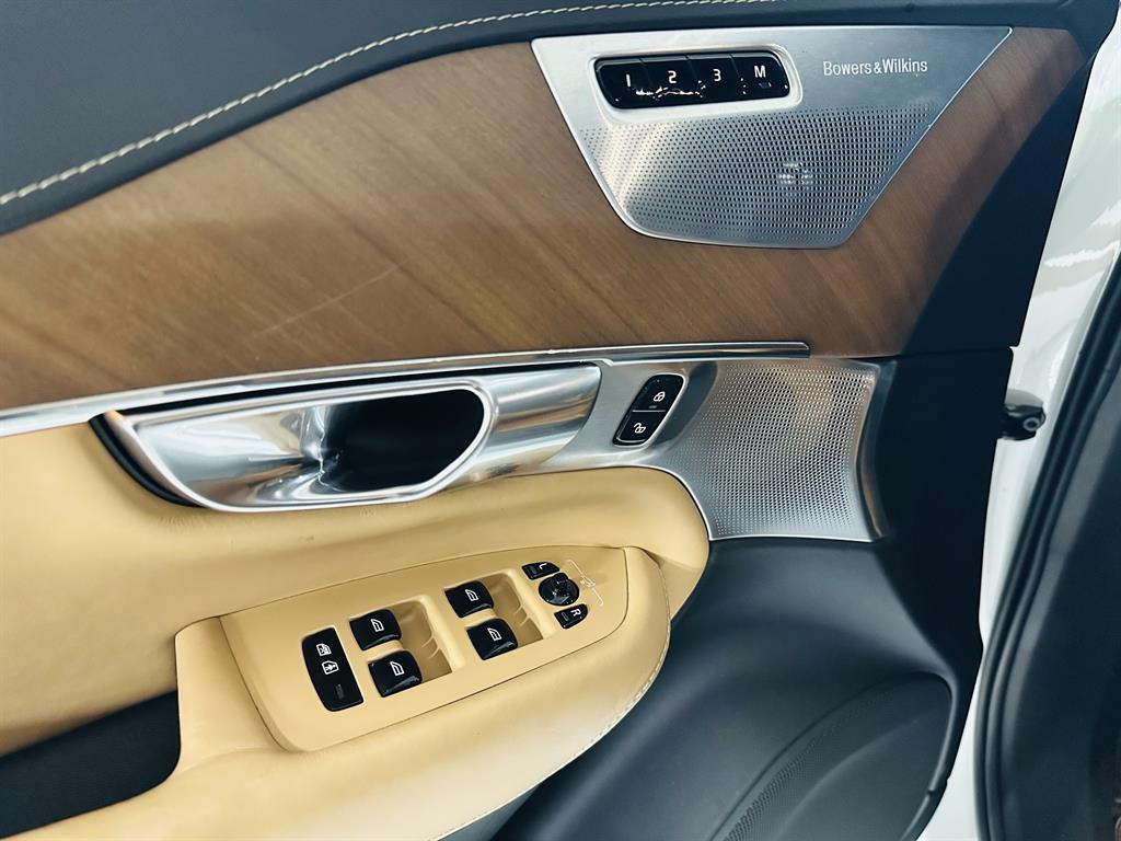 Volvo XC90 - Vista 12