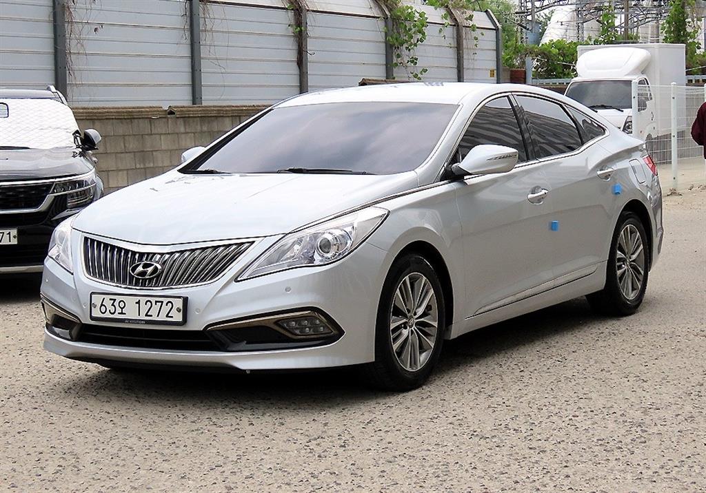 HYUNDAI Grandeur - Vista 2