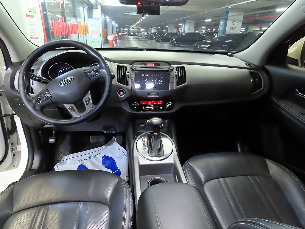 KIA Sportage - Vista 10
