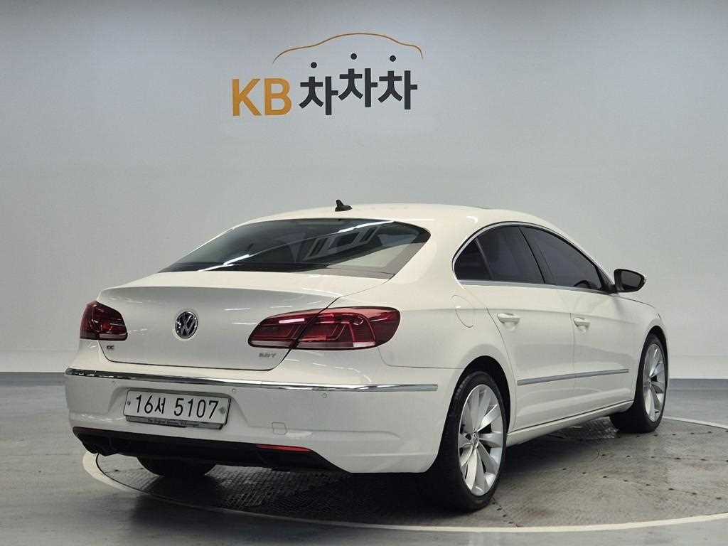 Volkswagen CC - Vista 3