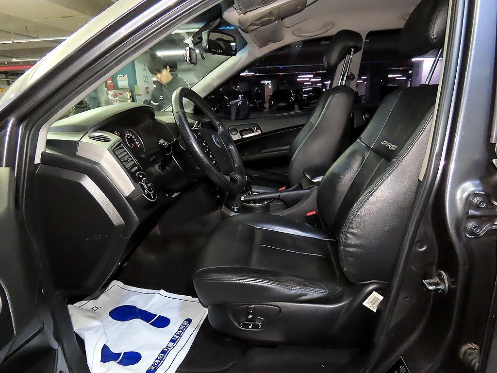 Ssangyong Korando - Vista 6