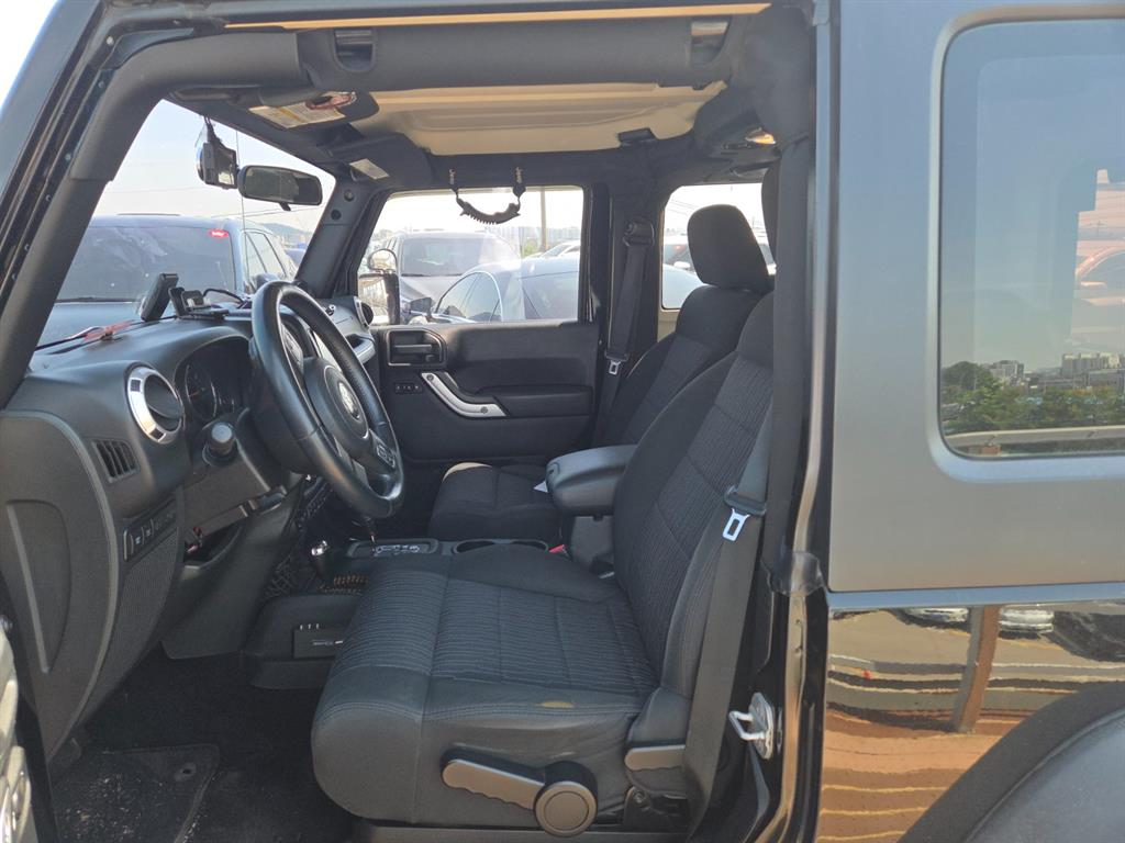 Jeep Wrangler - Vista 4
