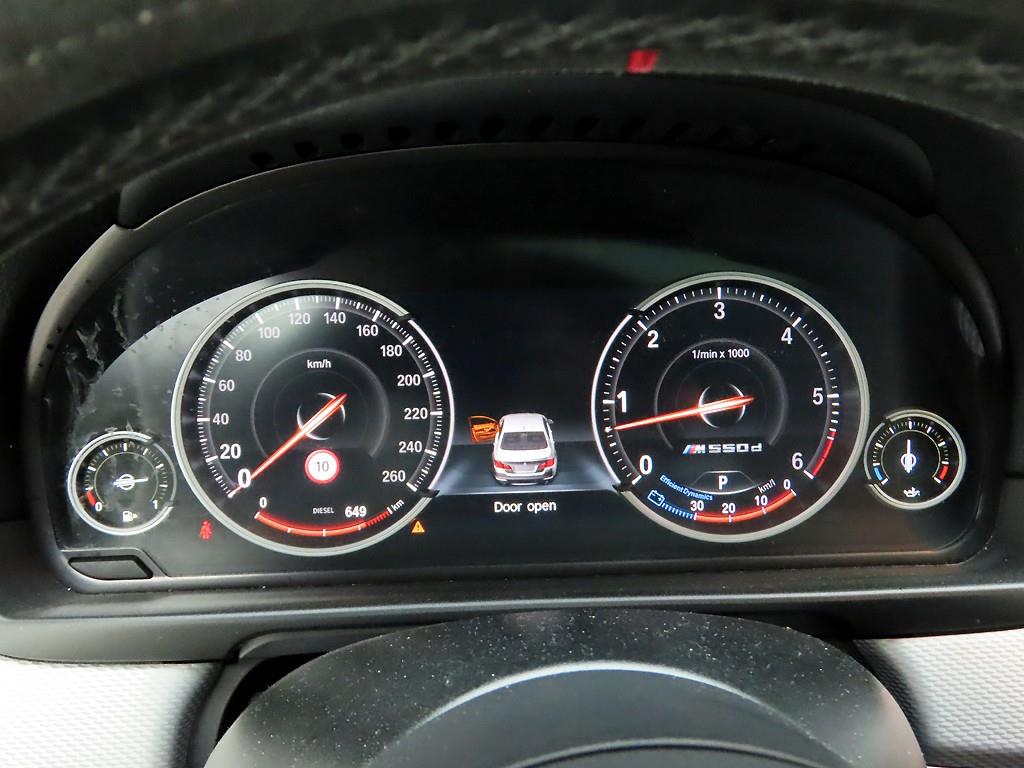 BMW 5 Series - Vista 5