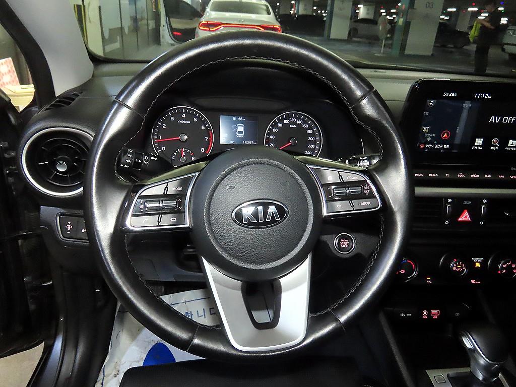 KIA K3 - Vista 8