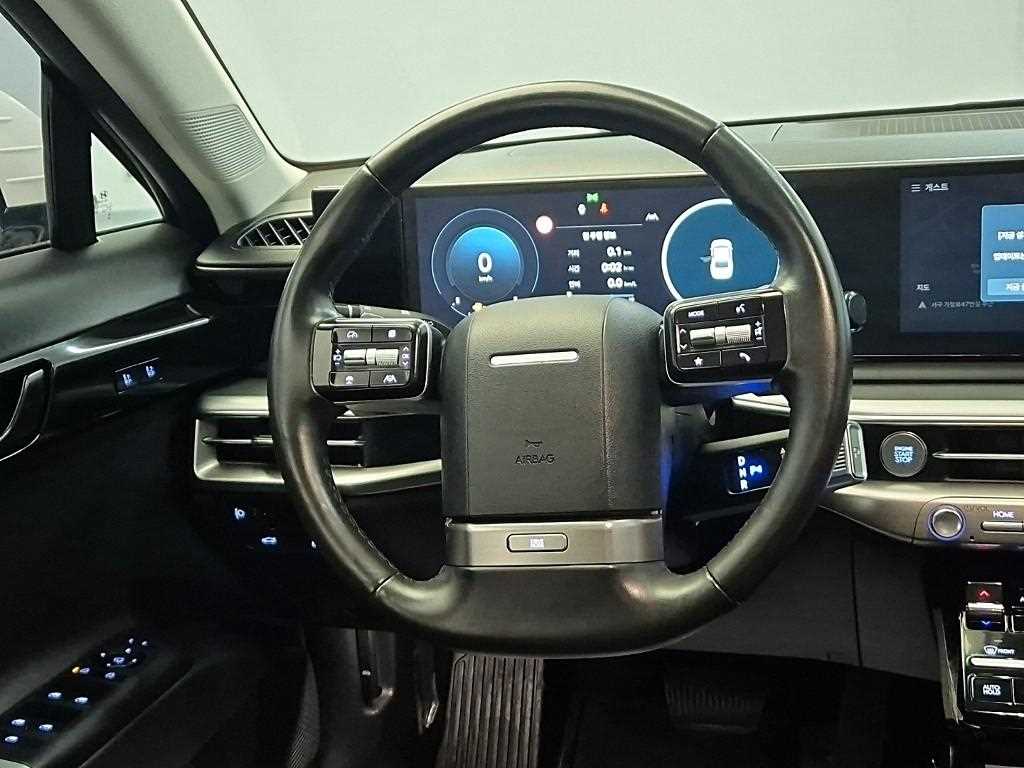 HYUNDAI Grandeur - Vista 9