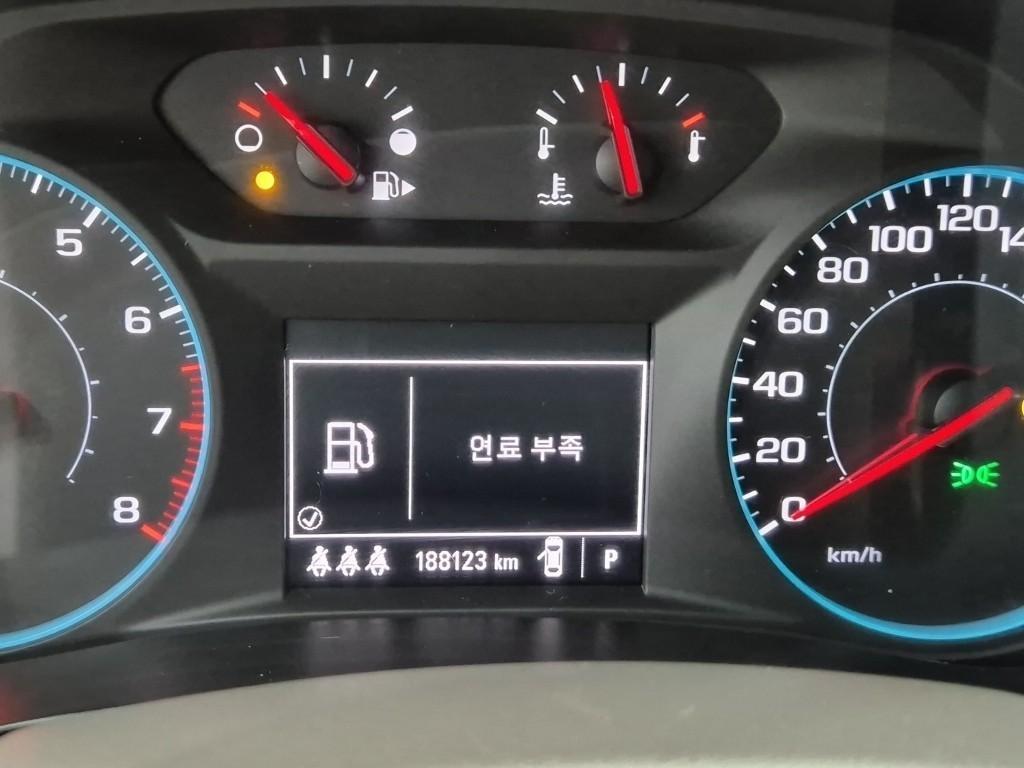 Chevrolet Malibu - Vista 6