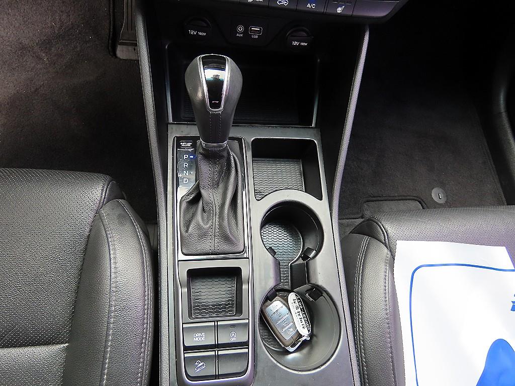HYUNDAI Tucson - Vista 10