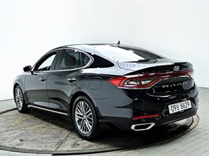HYUNDAI Grandeur - Vista 8