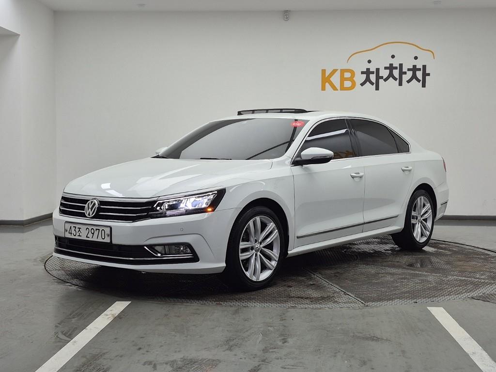 Volkswagen Passat 2018 Blanco - Importación desde Corea - HF Imports Iquique - Foto 1