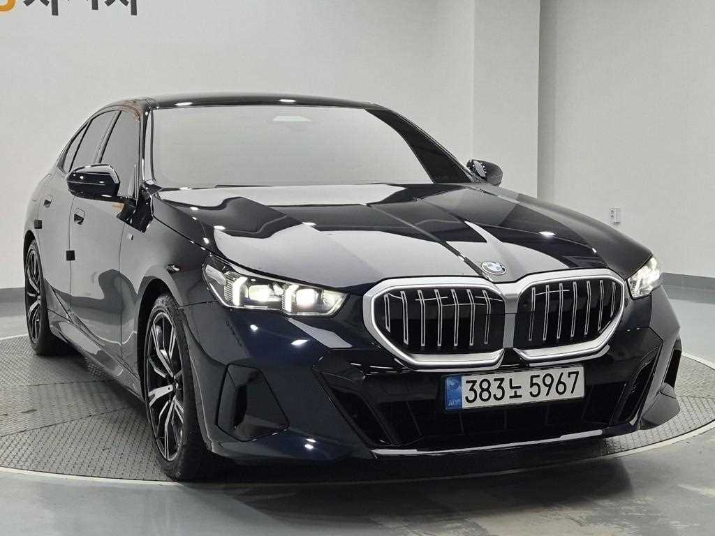 BMW 5 Series - Vista 4