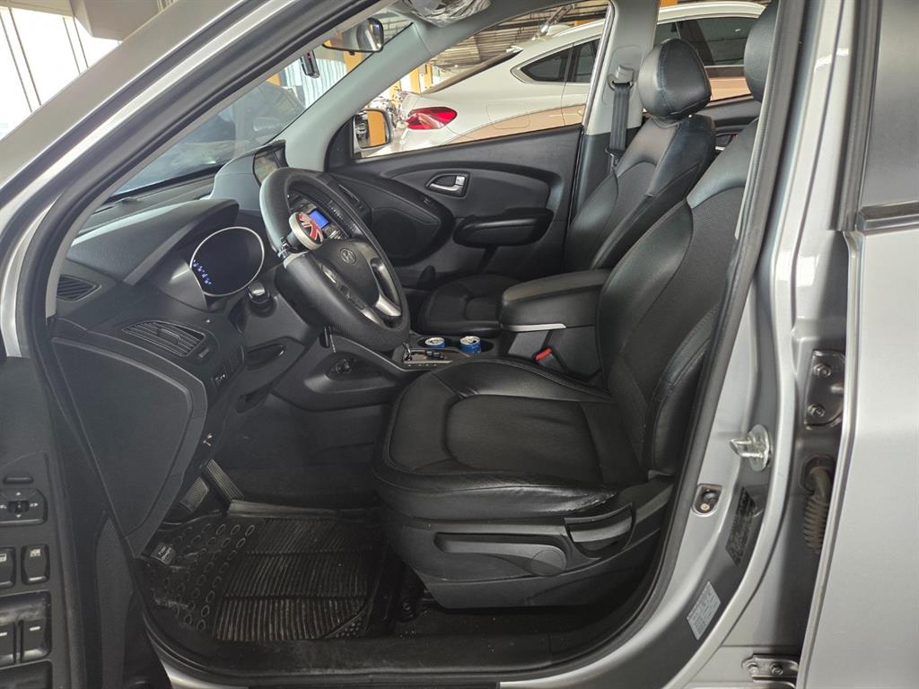 HYUNDAI Tucson 2010 Gris - Importación desde Corea - HF Imports Iquique - Foto 15
