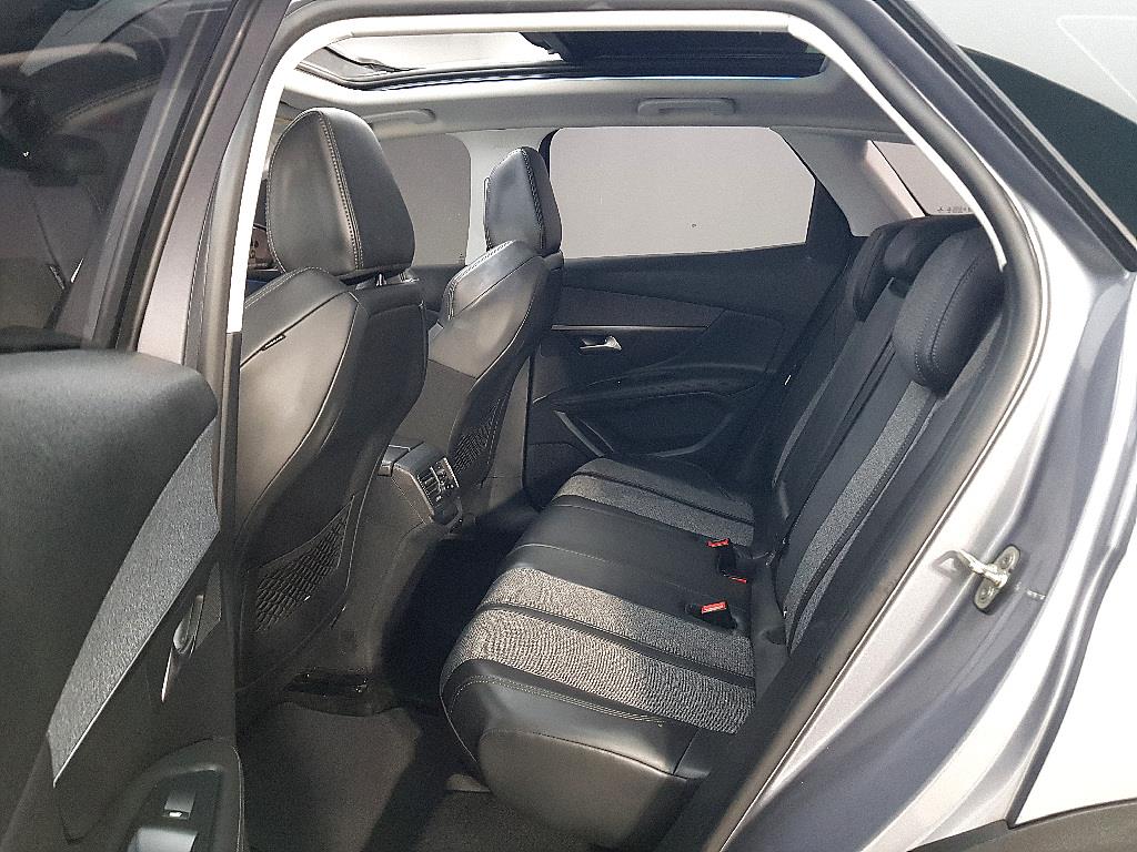 Peugeot 3008 - Vista 9