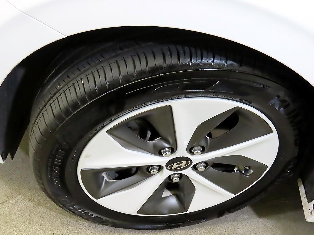 HYUNDAI Ioniq 2018 Blanco - Importación desde Corea - HF Imports Iquique - Foto 18