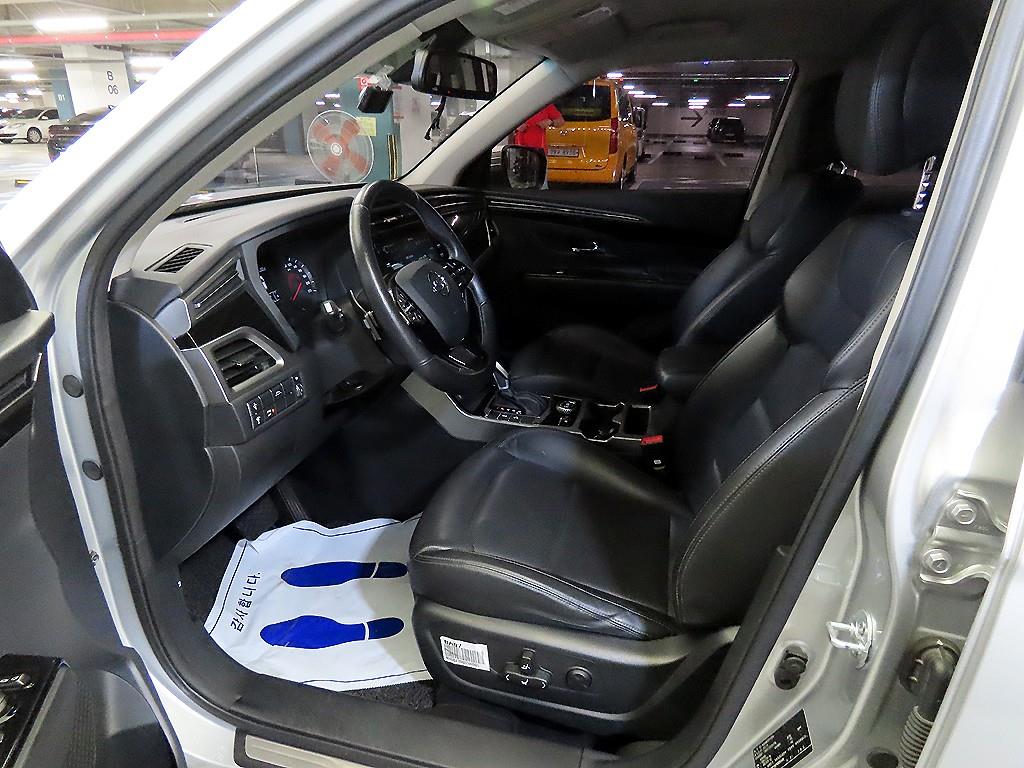 Ssangyong Korando - Vista 6