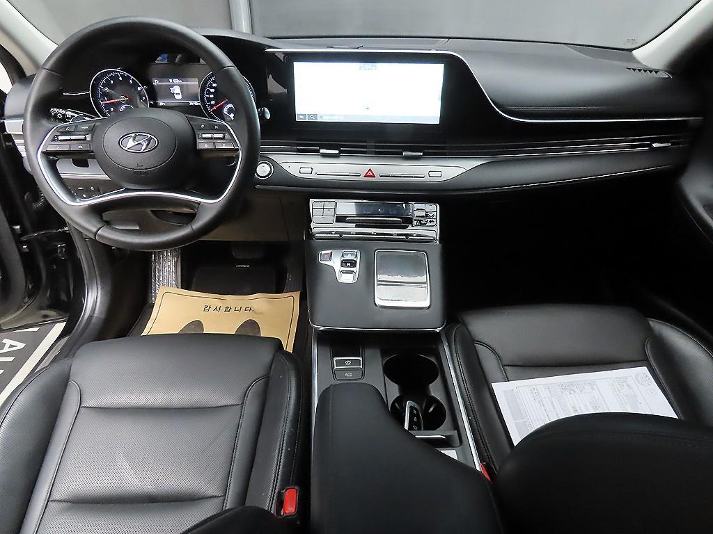 HYUNDAI Grandeur - Vista 7