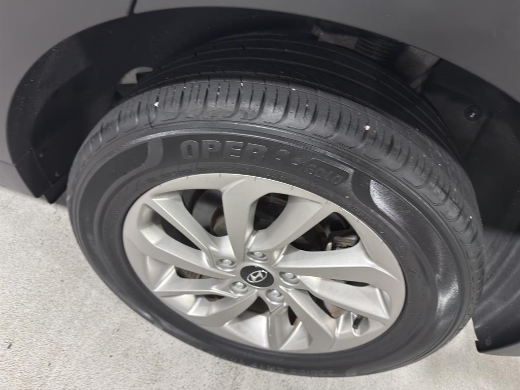 HYUNDAI Tucson 2017 Plateado - Importación desde Corea - HF Imports Iquique - Foto 17