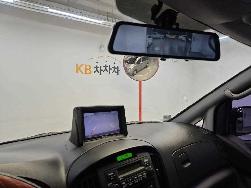HYUNDAI Starex 2014 Plateado - Importación desde Corea - HF Imports Iquique - Foto 14
