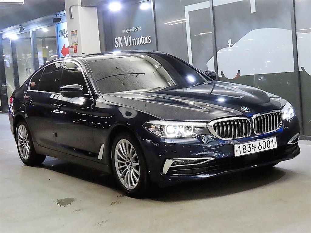 BMW 5 Series 2020 Azul - Importación desde Corea - HF Imports Iquique - Foto 1
