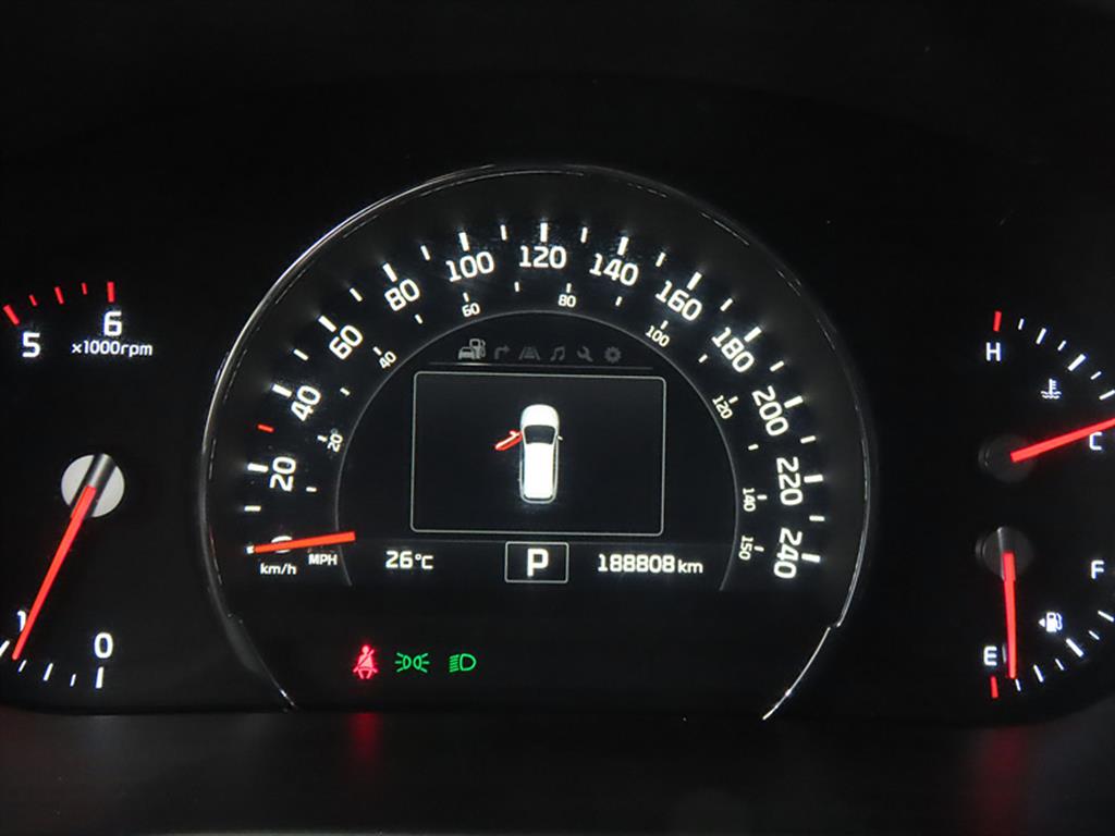 KIA Sorento - Vista 9