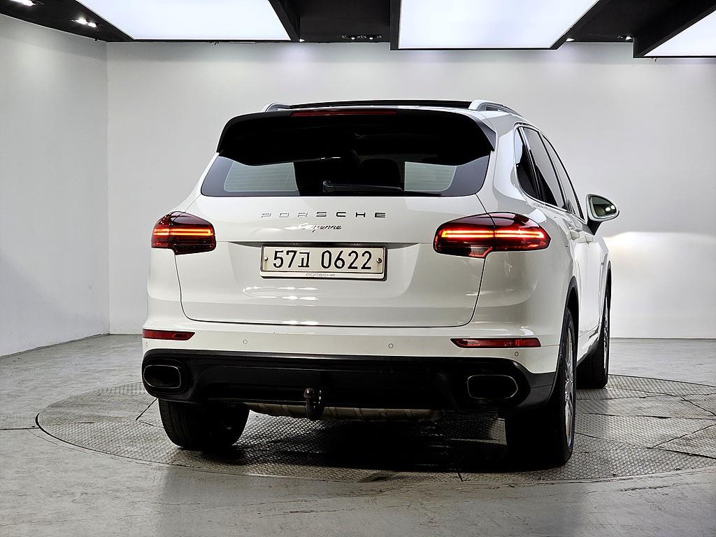 Porsche Cayenne - Vista 3