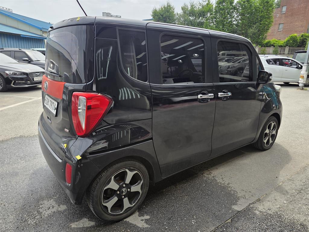 KIA Ray - Vista 4