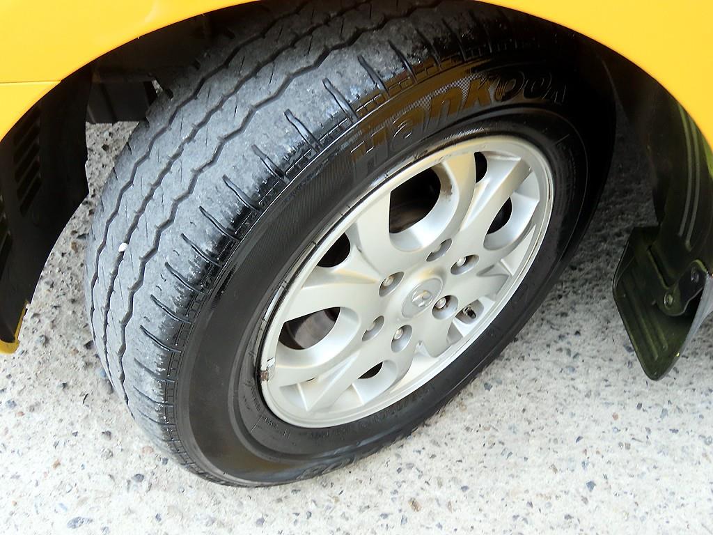 HYUNDAI Starex 2015 Amarillo - Importación desde Corea - HF Imports Iquique - Foto 20