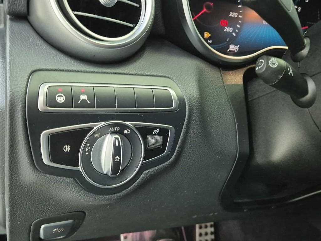 Mercedes Benz C Class 2021 Blanco - Importación desde Corea - HF Imports Iquique - Foto 18