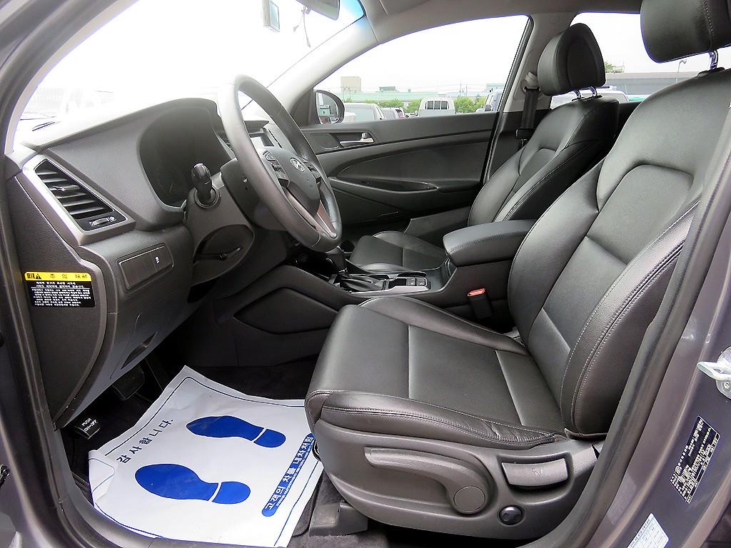 HYUNDAI Tucson - Vista 8