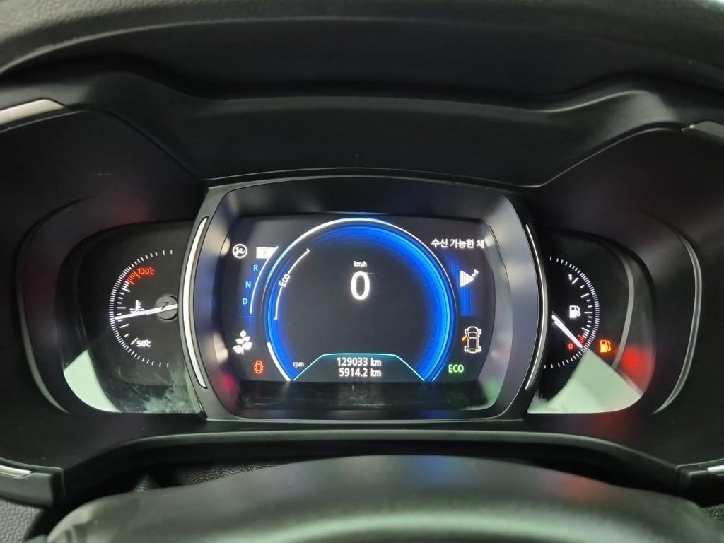 SAMSUNG QM6 - Vista 5