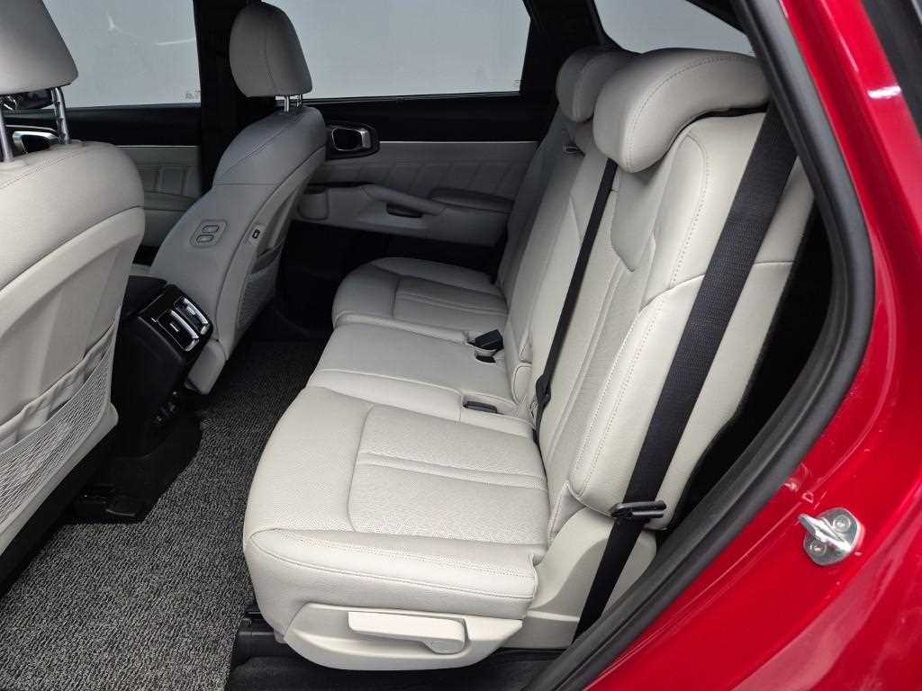 KIA Sorento - Vista 12