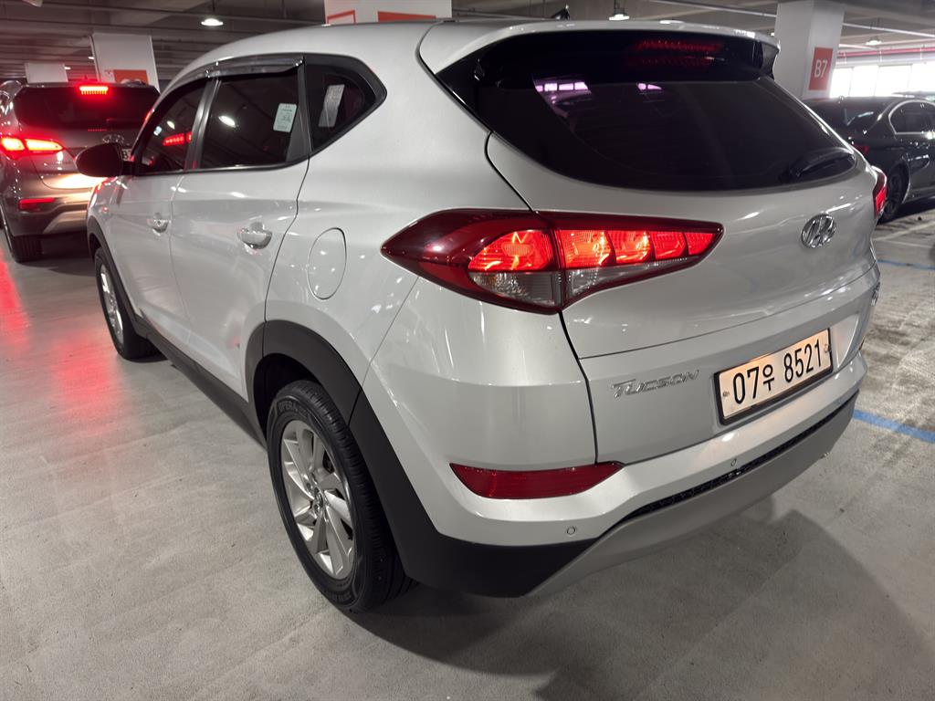 HYUNDAI Tucson - Vista 6