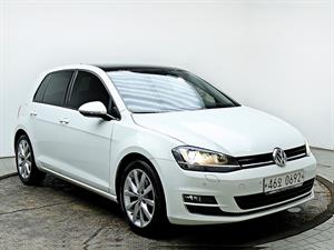 Volkswagen Golf - Vista 4