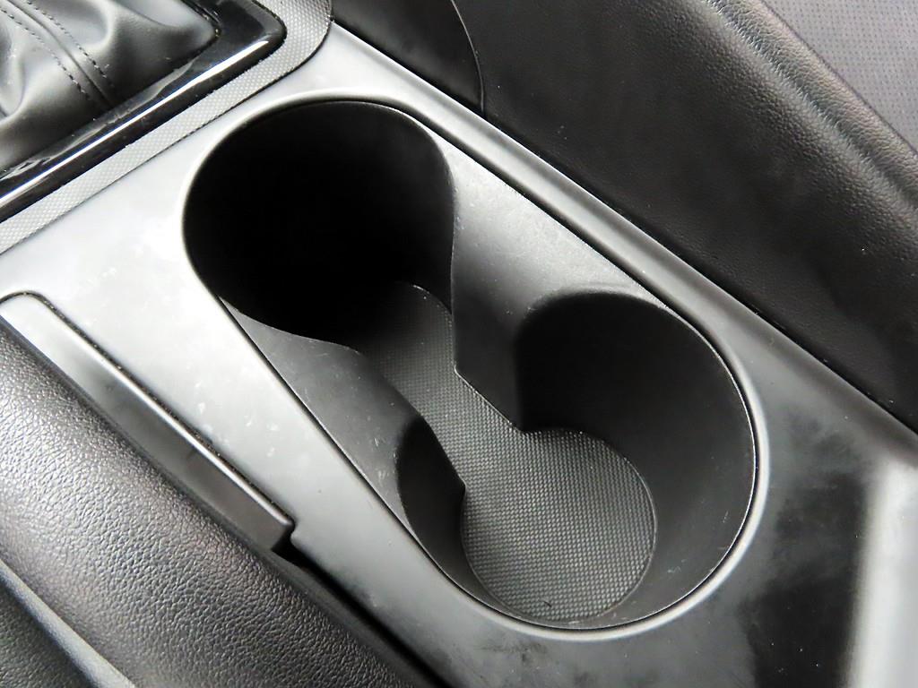 HYUNDAI Avante - Vista 11