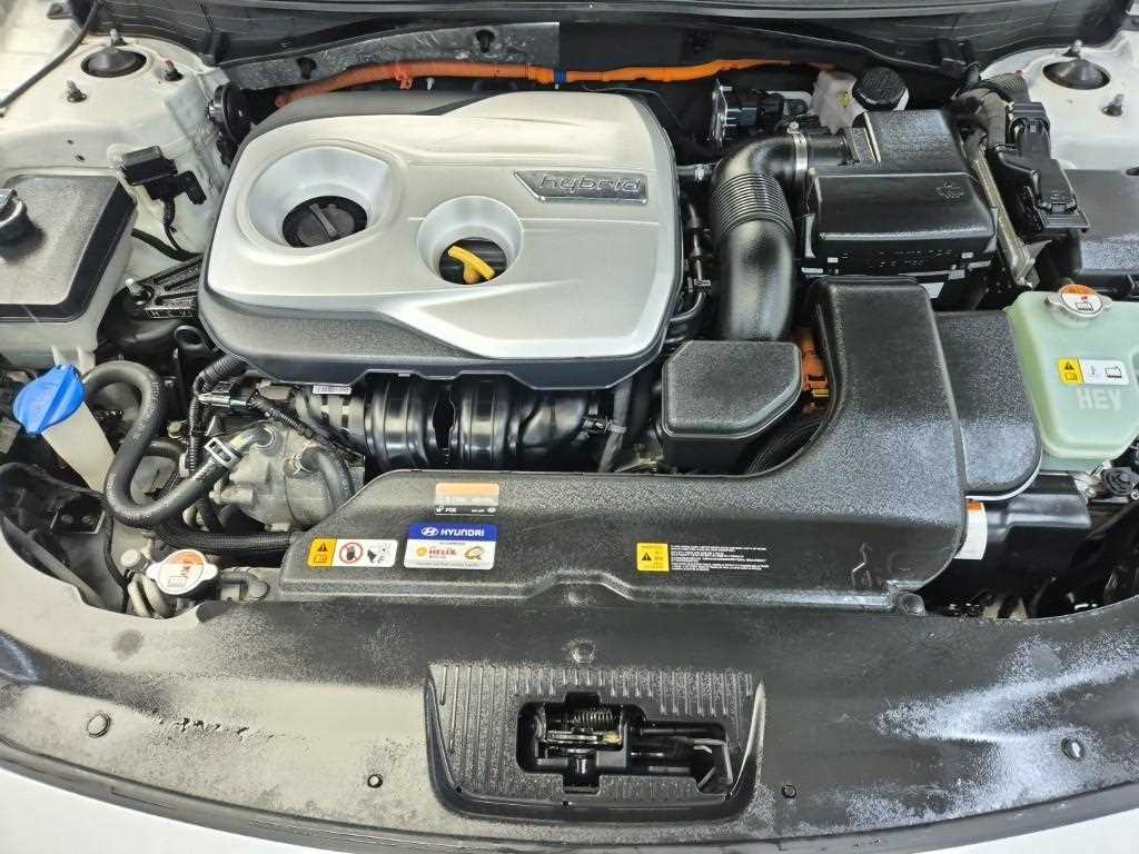 HYUNDAI Sonata - Vista 5