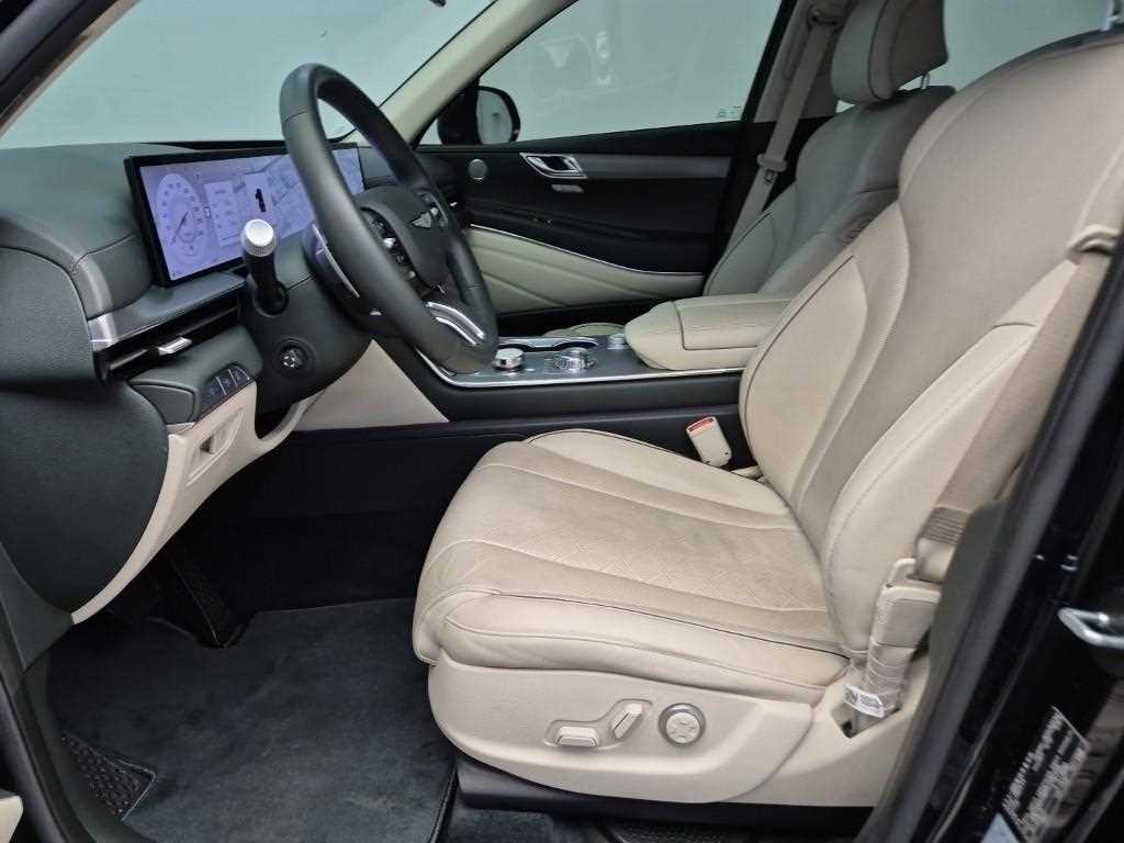 Genesis GV80 - Vista 11