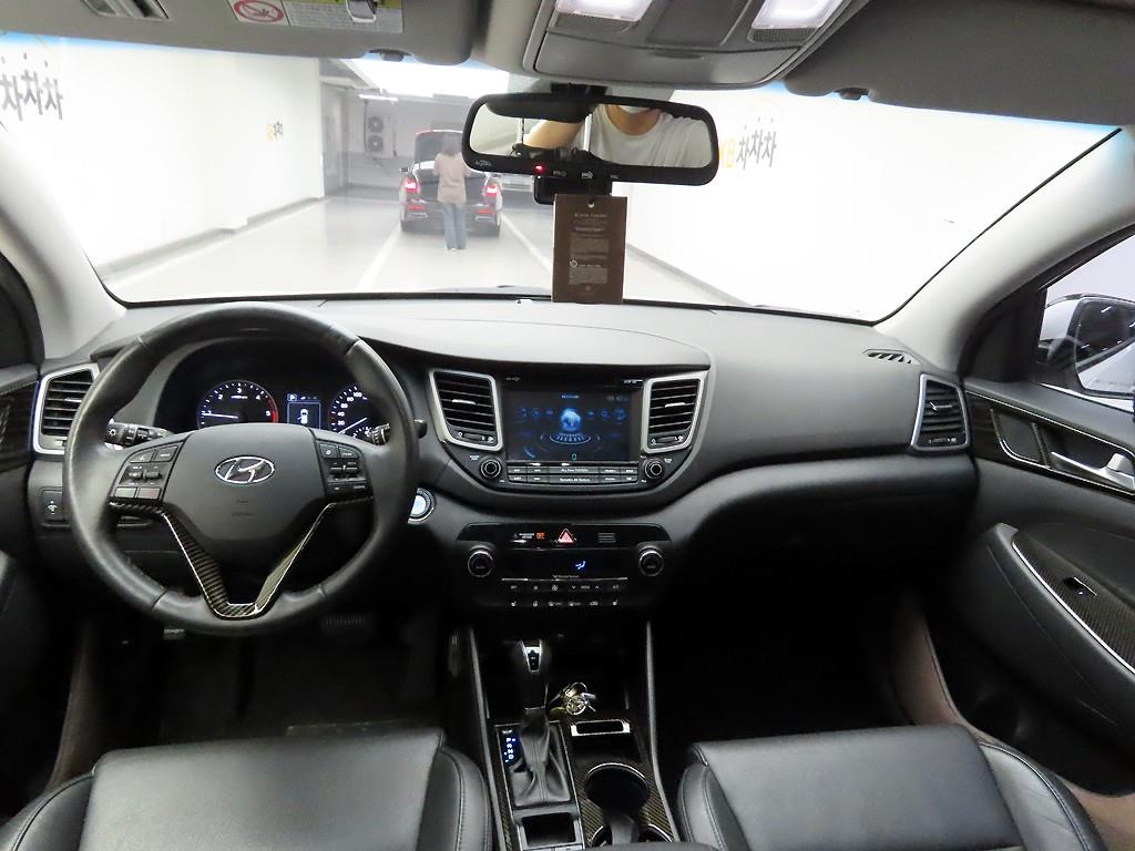 HYUNDAI Tucson - Vista 7