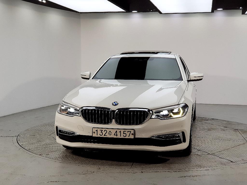 BMW 5 Series - Vista 2