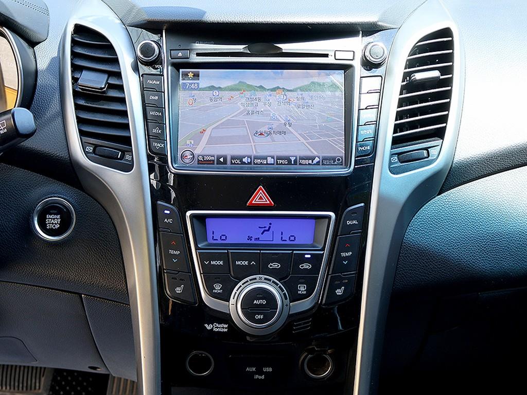 HYUNDAI i30 2014 Gris - Importación desde Corea - HF Imports Iquique - Foto 9